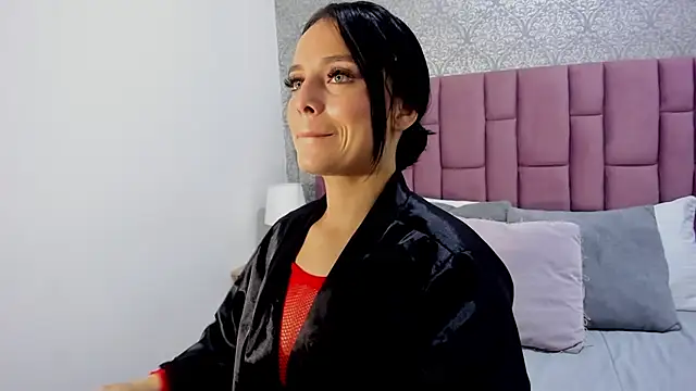 Snapshot of MartinaRizzi chatting on 28, 11, 2025 MartinaRizzi online show from 28, 11, 2025