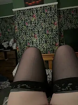 Snapshot of Taboo-Lou chatting on 17, 11, 2025 Taboo-Lou online show from 17, 11, 2025