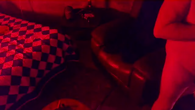 Snapshot of Luv2SuckBWC92 chatting on 15, 12, 2025 Luv2SuckBWC92 online show from 15, 12, 2025