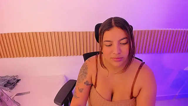 OliviaSweett online show from 11, 10, 2025