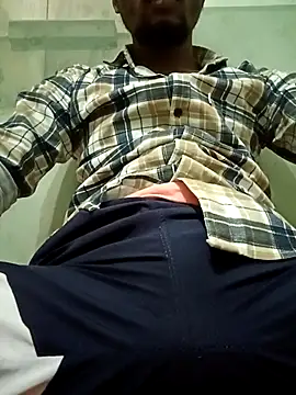 Snapshot of monubigcoock chatting on 30, 10, 2025 monubigcoock online show from 30, 10, 2025