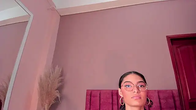 Snapshot of LunaAspen_ chatting on 14, 1, 2026 LunaAspen online show from 14, 1, 2026