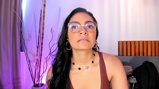 Snapshot of LunaAspen_ chatting on 17, 4, 2026 LunaAspen online show from 17, 4, 2026