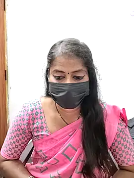 Snapshot of tamil_Sigappu_Roja chatting on 21, 4, 2026 tamil Sigappu Roja online show from 21, 4, 2026