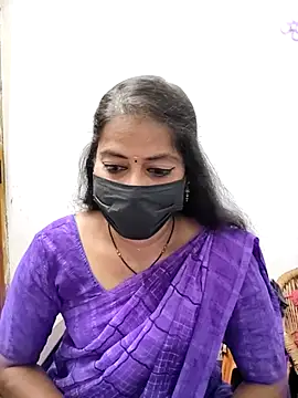 Snapshot of tamil_Sigappu_Roja chatting on 18, 5, 2026 tamil Sigappu Roja online show from 18, 5, 2026