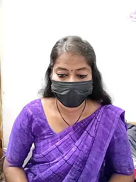 Snapshot of tamil_Sigappu_Roja chatting on 25, 5, 2026 tamil Sigappu Roja online show from 25, 5, 2026