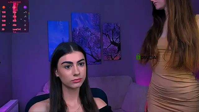 Snapshot of nekky_mouse chatting on 10, 10, 2025 nekky mouse online show from 10, 10, 2025