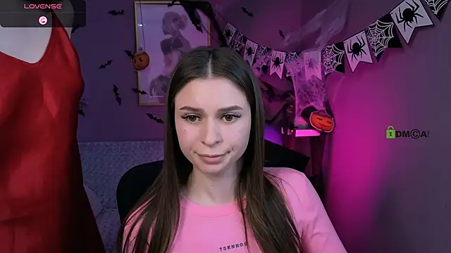 Snapshot of nekky_mouse chatting on 22, 10, 2025 nekky mouse online show from 22, 10, 2025