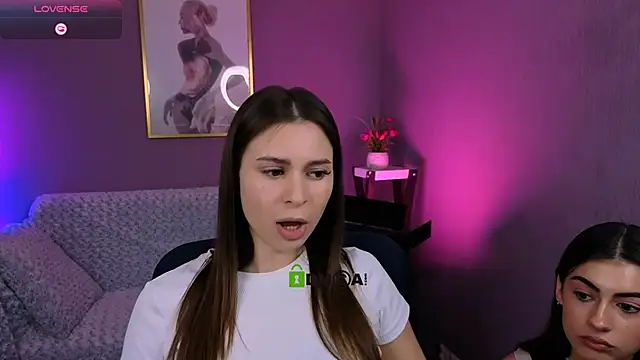 Snapshot of nekky_mouse chatting on 3, 11, 2025 nekky mouse online show from 3, 11, 2025