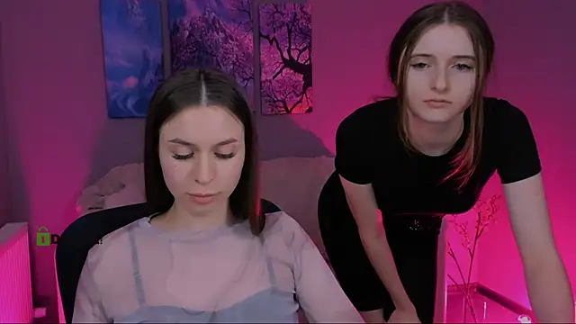 Snapshot of nekky_mouse chatting on 1, 12, 2025 nekky mouse online show from 1, 12, 2025