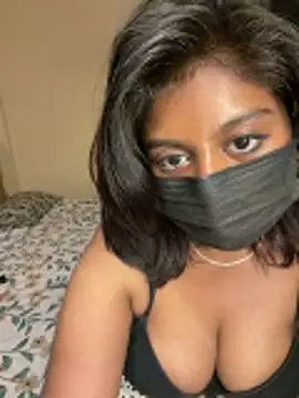 Snapshot of missneha61 chatting on 25, 10, 2025 missneha61 online show from 25, 10, 2025