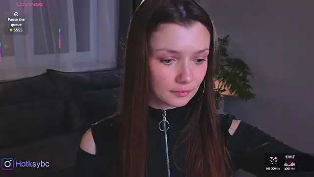 Snapshot of Hot_ksy chatting on 10, 9, 2025 Hot ksy online show from 10, 9, 2025