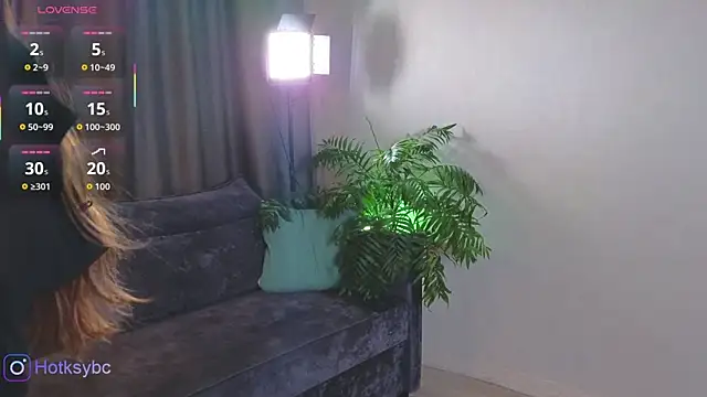 Snapshot of Hot_ksy chatting on 2, 10, 2025 Hot ksy online show from 2, 10, 2025