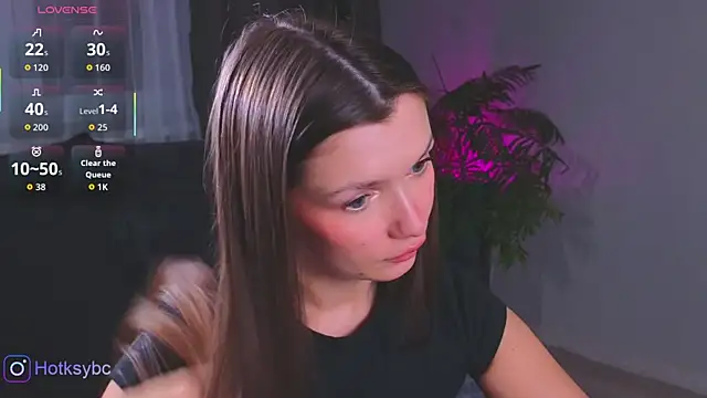 Snapshot of Hot_ksy chatting on 14, 10, 2025 Hot ksy online show from 14, 10, 2025