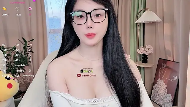 Xiatian520  online show from 20, 11, 2025