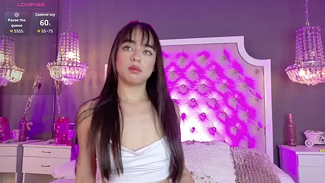 Snapshot of TifannyWolf_ chatting on 30, 9, 2025 TifannyWolf online show from 30, 9, 2025