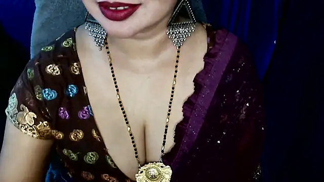 Snapshot of QUEEN_SAKHI- chatting on 26, 4, 2026 QUEEN SAKHI- online show from 26, 4, 2026