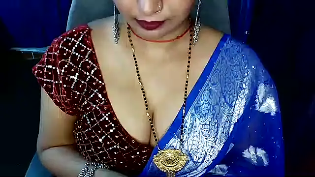 Snapshot of QUEEN_SAKHI- chatting on 22, 5, 2026 QUEEN SAKHI- online show from 22, 5, 2026