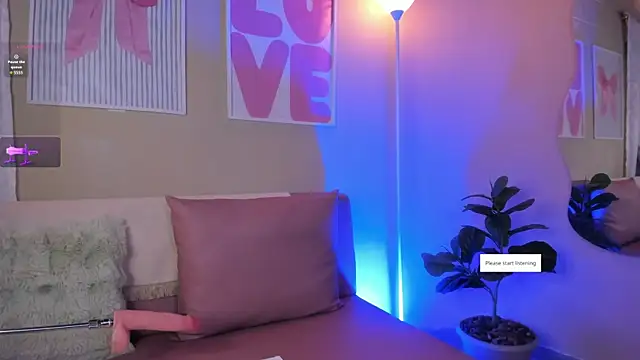 kissme cutie online show from 13, 11, 2025