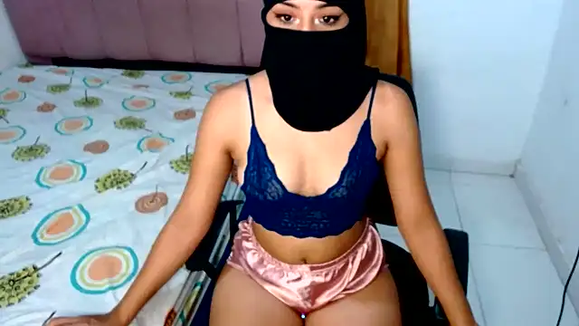 Layla Noor online show from 9, 6, 2026