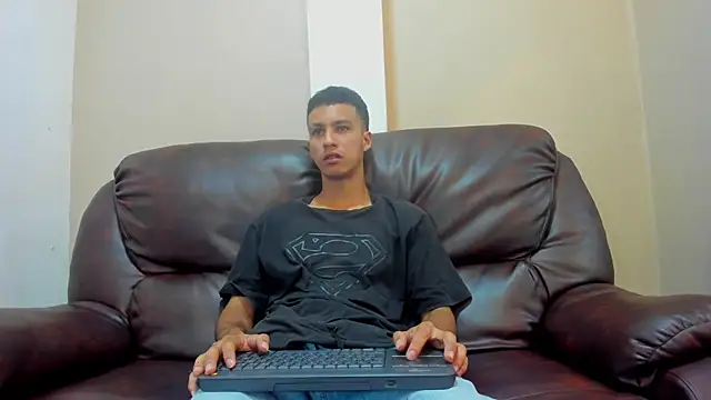 Snapshot of Marcus_Jeron chatting on 28, 4, 2026 Marcus Jeron online show from 28, 4, 2026