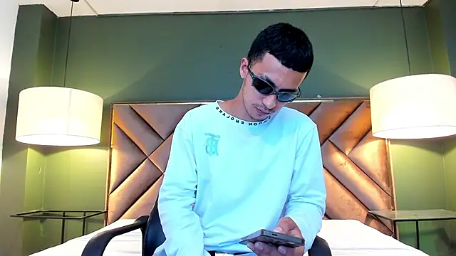 Snapshot of Marcus_Jeron chatting on 18, 5, 2026 Marcus Jeron online show from 18, 5, 2026