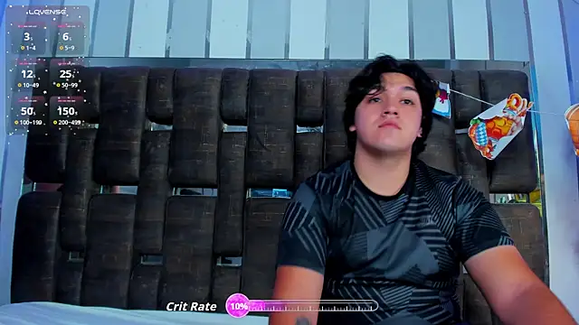 Snapshot of EmilyANDrew_ chatting on 30, 9, 2025 EmilyANDrew online show from 30, 9, 2025