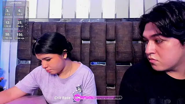 Snapshot of EmilyANDrew_ chatting on 14, 10, 2025 EmilyANDrew online show from 14, 10, 2025