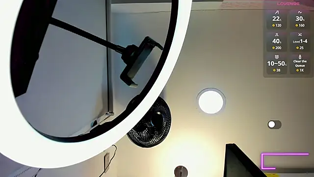 Snapshot of samantamilk6 chatting on 23, 10, 2025 samantamilk6 online show from 23, 10, 2025