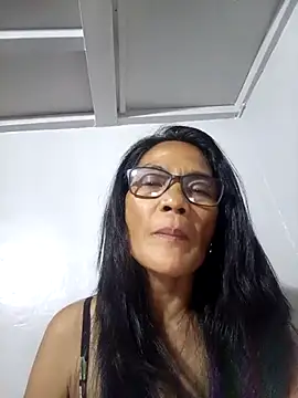 Snapshot of ImYourWoman_55 chatting on 2, 3, 2026 ImYourWoman 55 online show from 2, 3, 2026