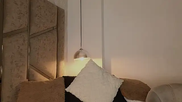 Snapshot of scarlethlux chatting on 20, 6, 2026 scarlethlux online show from 20, 6, 2026