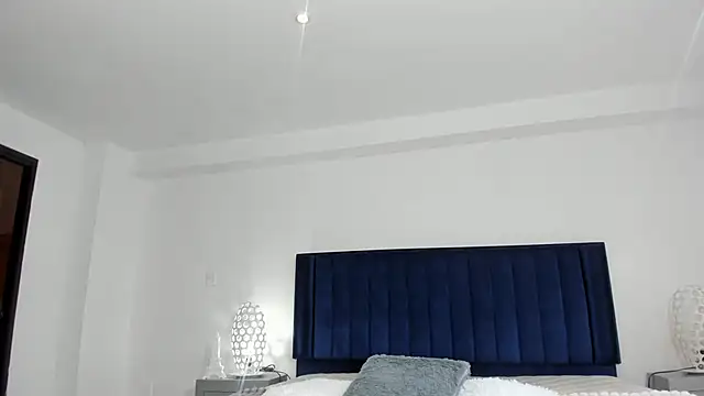 RedAngel1- online show from 28, 11, 2025