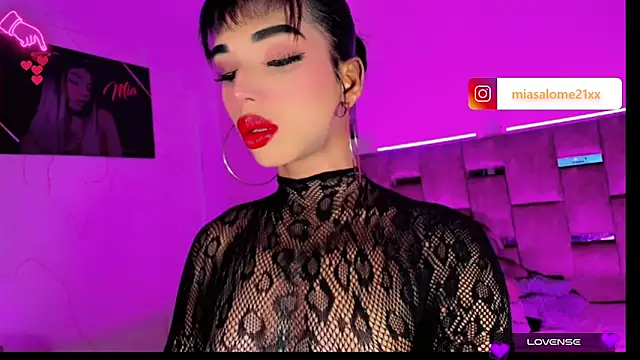 Snapshot of LADY-HOT-SEXY- chatting on 7, 1, 2026 LADY-HOT-SEXY- online show from 7, 1, 2026