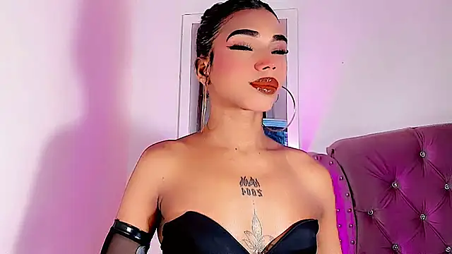 LADY-HOT-SEXY- online show from 28, 5, 2026