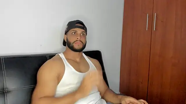 Pier Simons online show from 21, 11, 2025