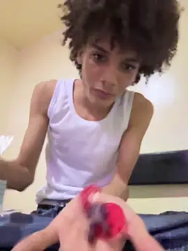 Snapshot of Max_Rain chatting on 12, 2, 2026 Max Rain online show from 12, 2, 2026