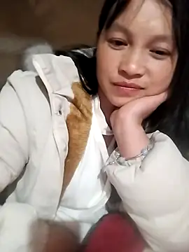 Snapshot of Tiyir597 chatting on 5, 12, 2025 Tiyir597 online show from 5, 12, 2025