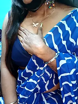 Snapshot of Bhanu-Sharma chatting on 20, 12, 2025 Bhanu-Sharma online show from 20, 12, 2025