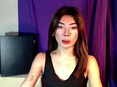 Snapshot of tgirlzeahxxx chatting on 6, 10, 2025 tgirlzeahxxx online show from 6, 10, 2025