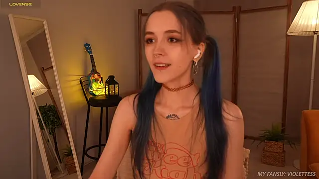 violetesa online show from 24, 10, 2025