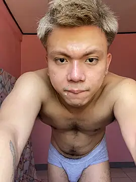 Snapshot of JerichoGutierez chatting on 7, 4, 2026 JerichoGutierez online show from 7, 4, 2026