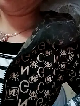 Snapshot of candy_sexxy01 chatting on 25, 4, 2026 candy sexxy01 online show from 25, 4, 2026