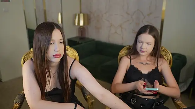 Claire Dreams online show from 3, 10, 2025