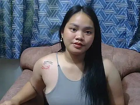 Snapshot of prettykrysgirl chatting on 26, 4, 2026 prettykrysgirl online show from 26, 4, 2026