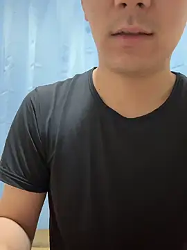 Snapshot of suzaku1229 chatting on 17, 10, 2025 suzaku1229 online show from 17, 10, 2025