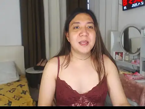 stellahugeX online show from 12, 4, 2026