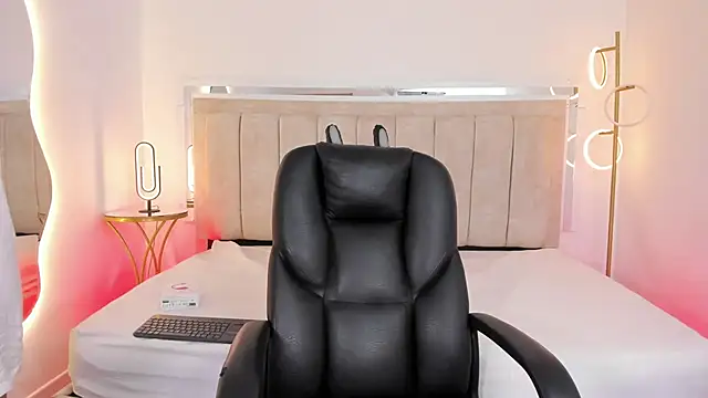 Molly sweetlove online show from 24, 9, 2025