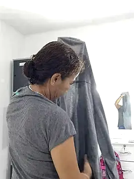 Snapshot of Merybeks chatting on 10, 11, 2025 Merybeks online show from 10, 11, 2025