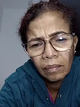 Snapshot of Merybeks chatting on 11, 5, 2026 Merybeks online show from 11, 5, 2026