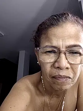 Snapshot of Merybeks chatting on 12, 5, 2026 Merybeks online show from 12, 5, 2026